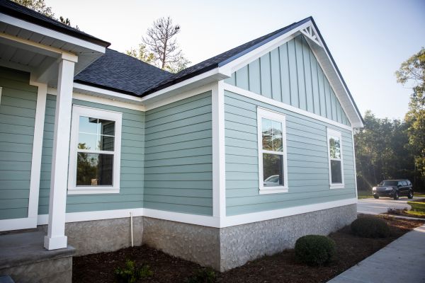 Board Siding Repair in Lancaster