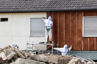 Top Siding Repair Companies in Ashville, OH